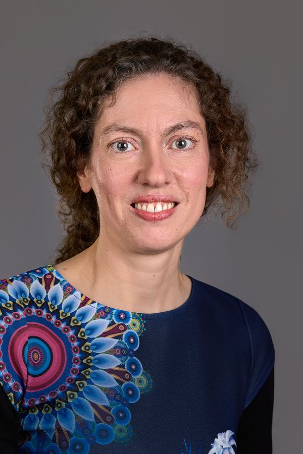 Emmanuelle GOUILLART